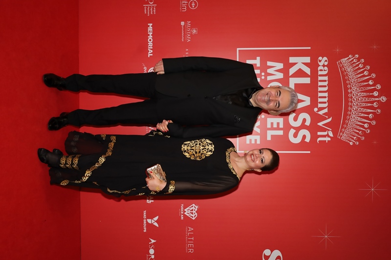 Sammyvit Klass Model Türkiye 2025 :  Ünlü �simler K�rm�z� Hal� ��kl���yla Oscar Gecesini Aratmad�